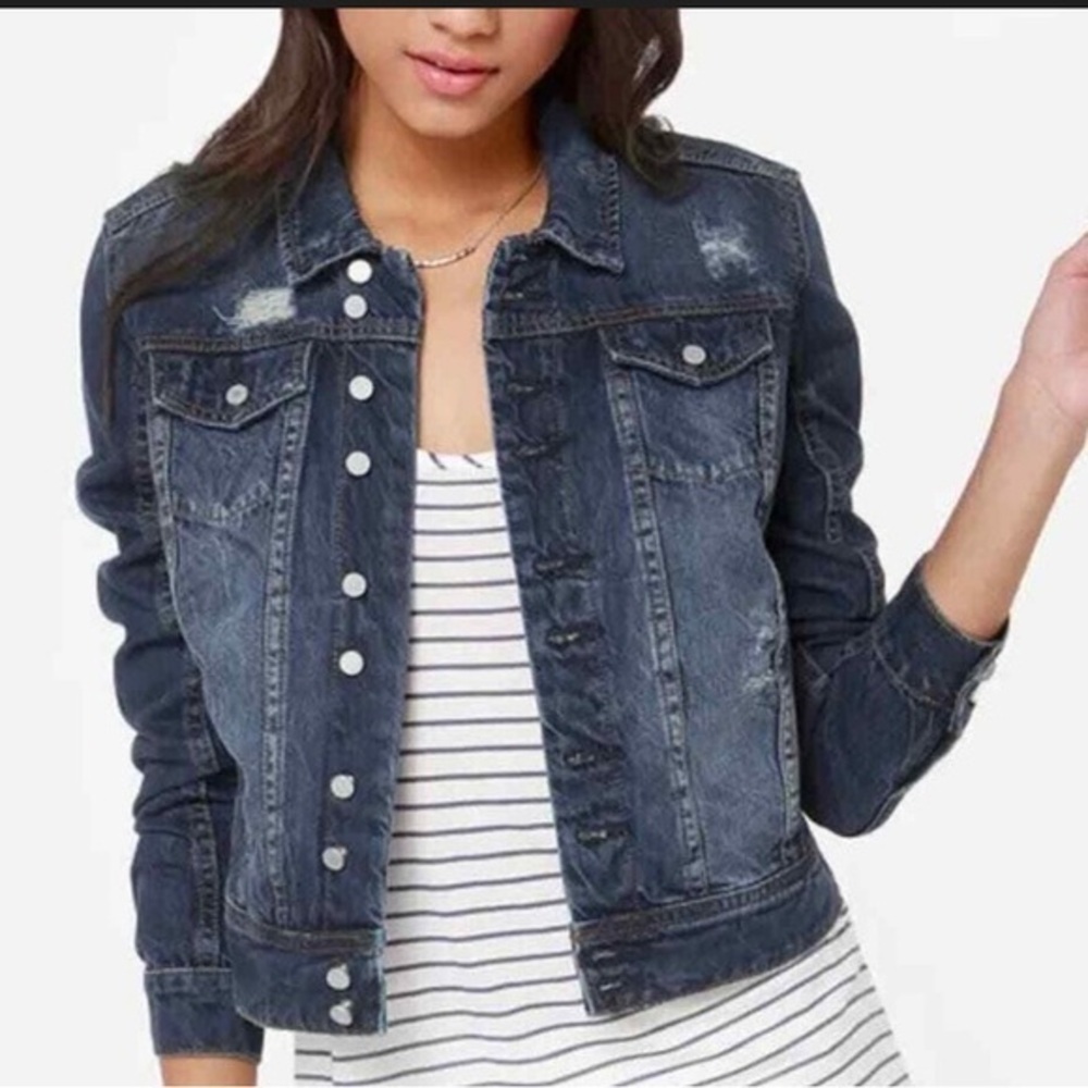 🥑Blank NYC Basic Distressed Denim Jacket Blue Small